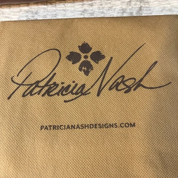 Patricia Nash Purse. 100% Leather. Brown - Picture 5 of 16